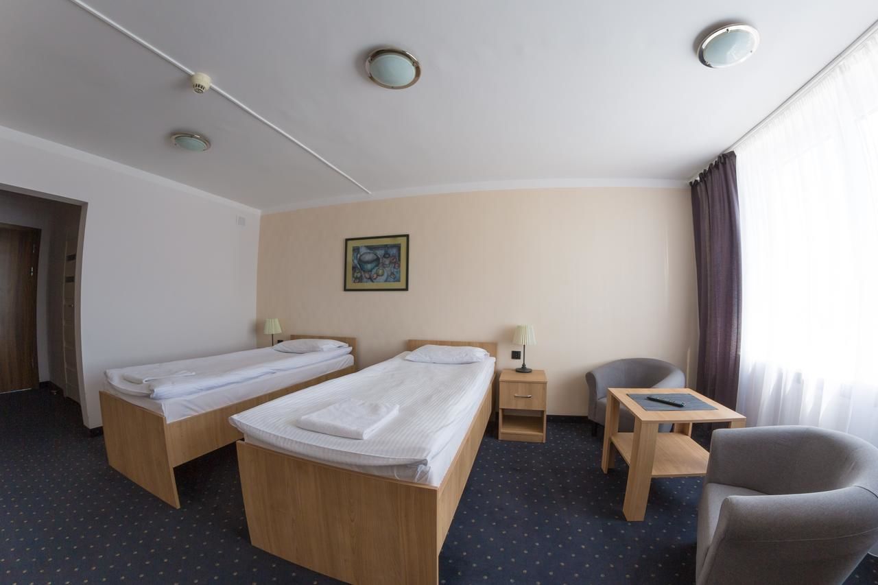 Отель Hotel Homer Bydgoszcz Быдгощ-7