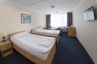 Отель Hotel Homer Bydgoszcz Быдгощ Улучшенный двухместный номер с 2 отдельными кроватями-2